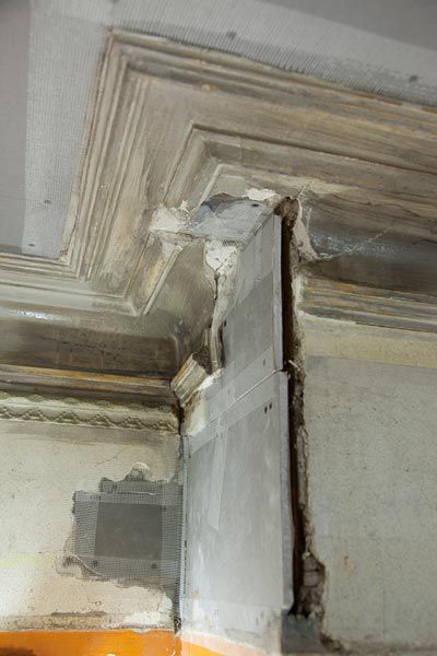 How to repair a sagging plaster ceiling