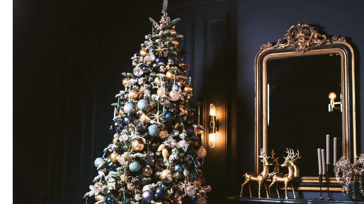 Christmas tree decorating mistakes to avoid