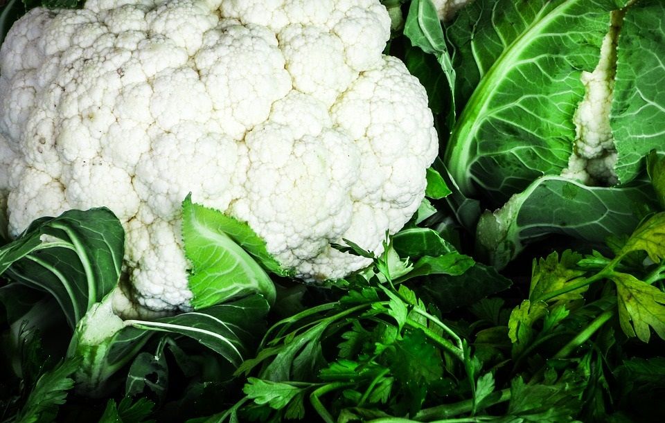 How to blanch growing cauliflower