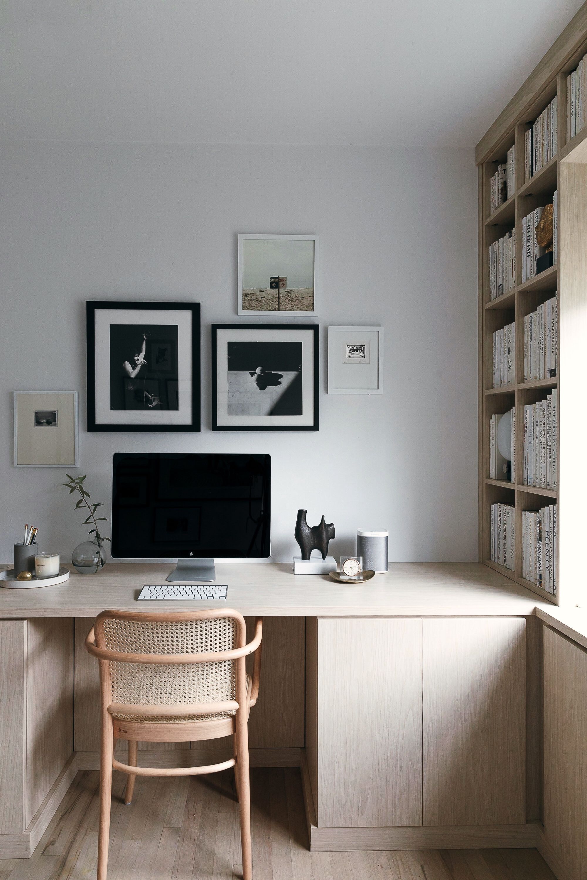 10 Hide your small home office at the end of the day