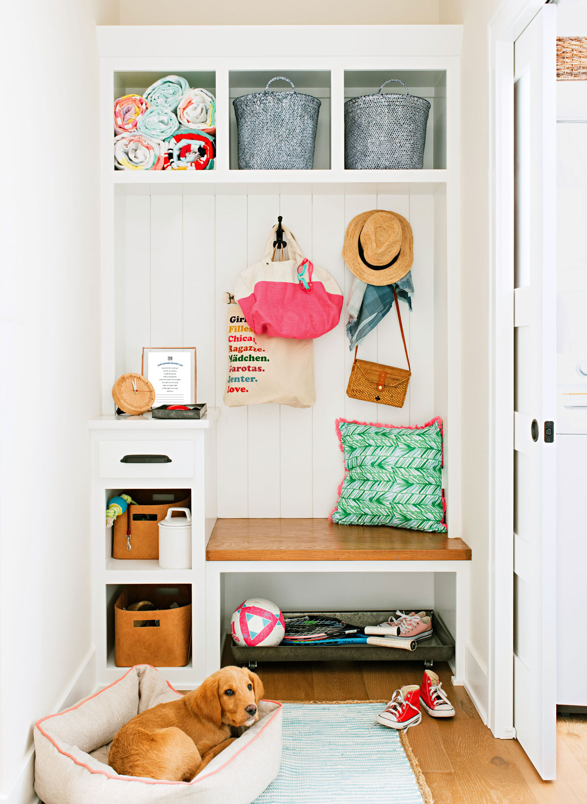How much does it cost to build a mudroom