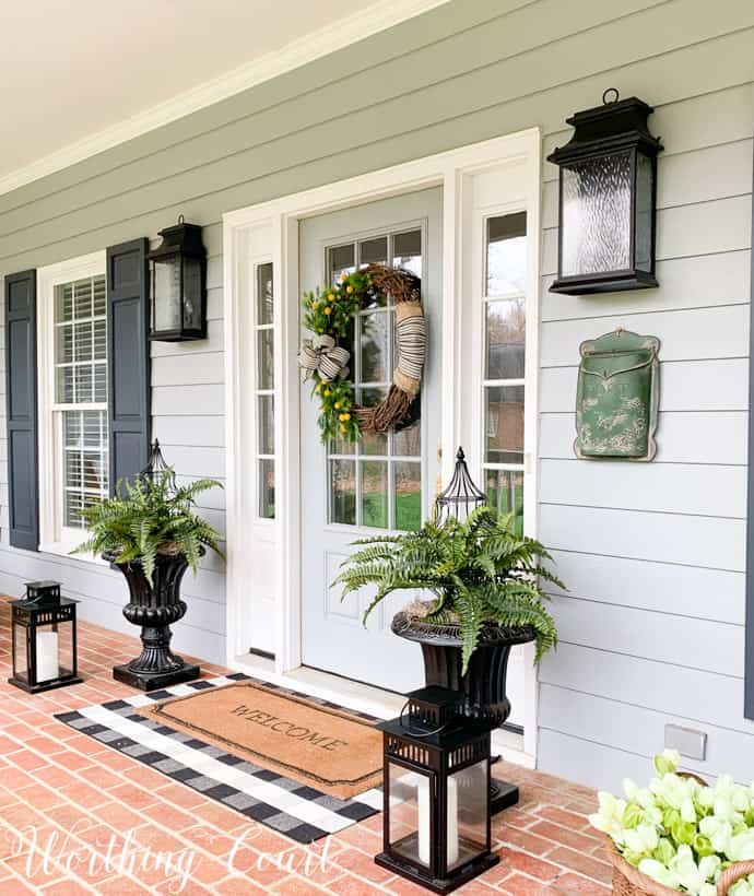 Spring porch decor – 10 seasonal styles for the warmer climate