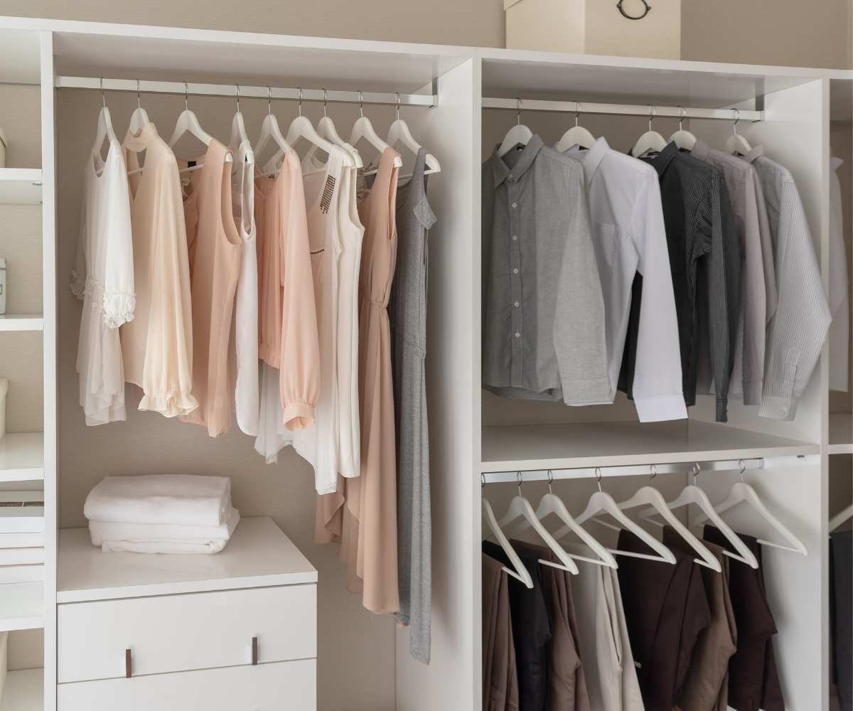 How do I declutter my clothes fast The top 10 strategies organizers swear by
