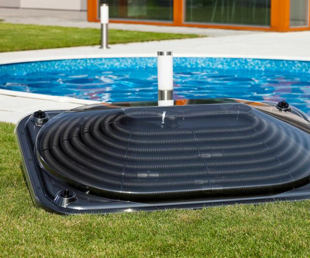 How to heat a pool without a heater – 5 clever ways to keep the water warm