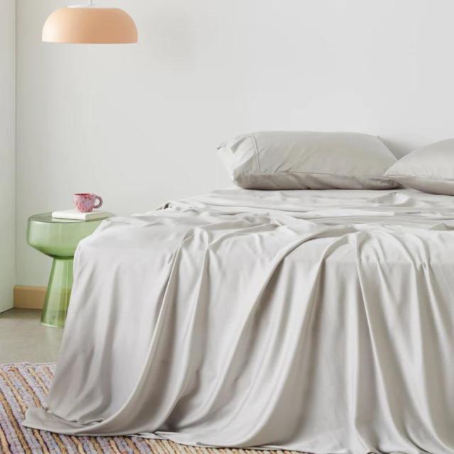 What's the worst bed sheet color to choose Our sleep editor advises on a better choice