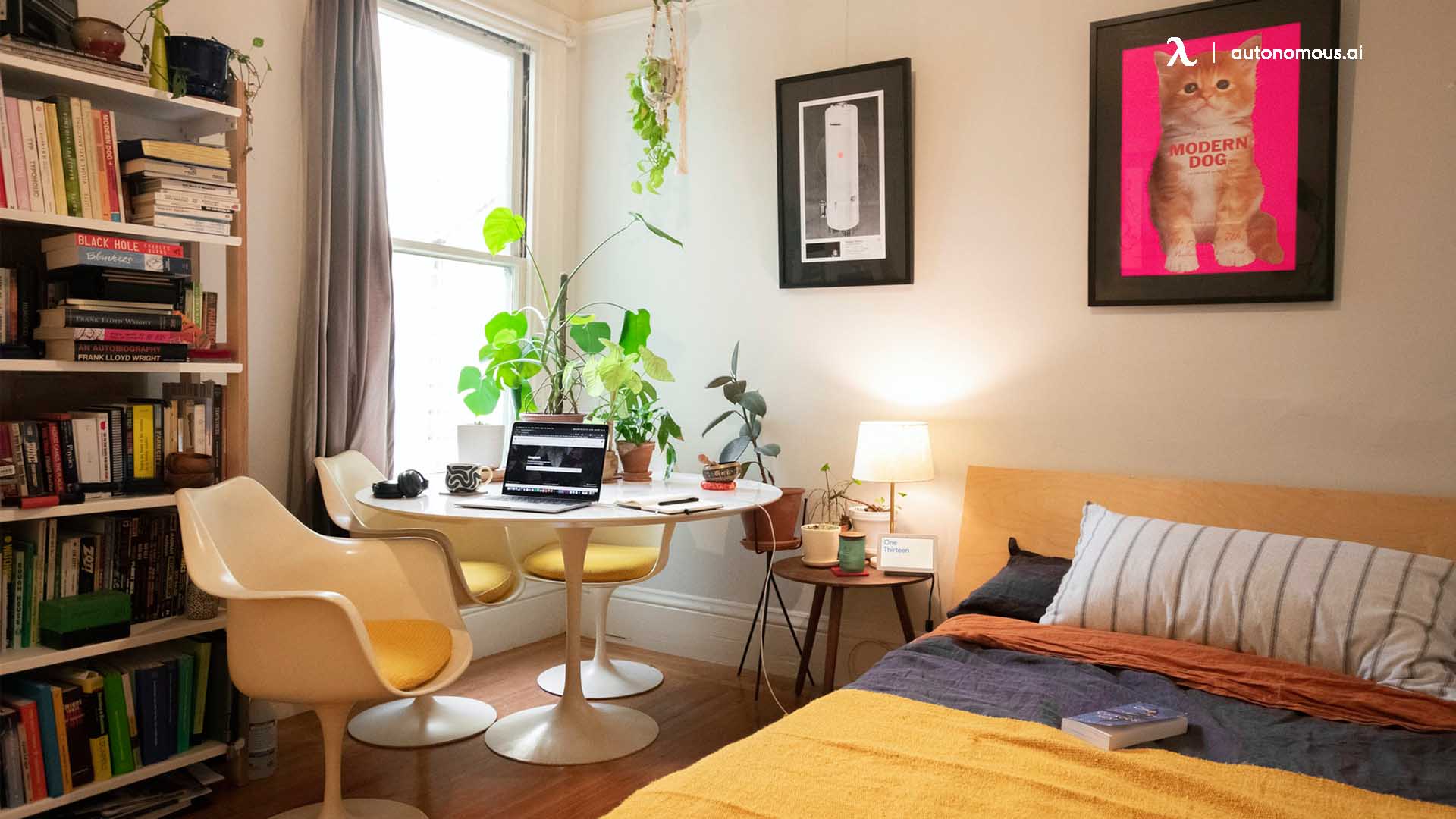 How do you set up an office in a small bedroom
