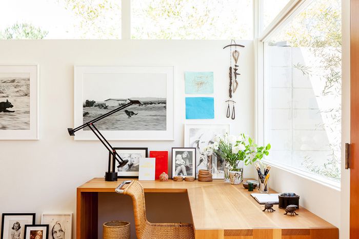 Office Feng Shui – 5 steps to furnish your study space for success