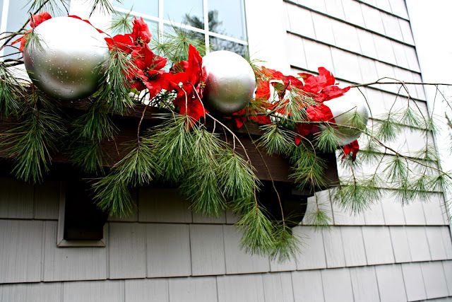 Christmas window decor – 20 festive ideas to enjoy indoors and out