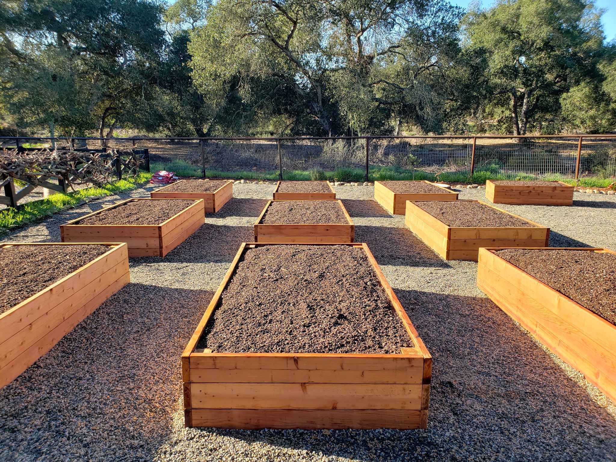 Can you fill the raised bed with sand