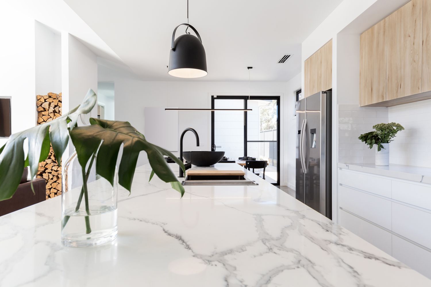 How to tile countertops – with top tips from the experts