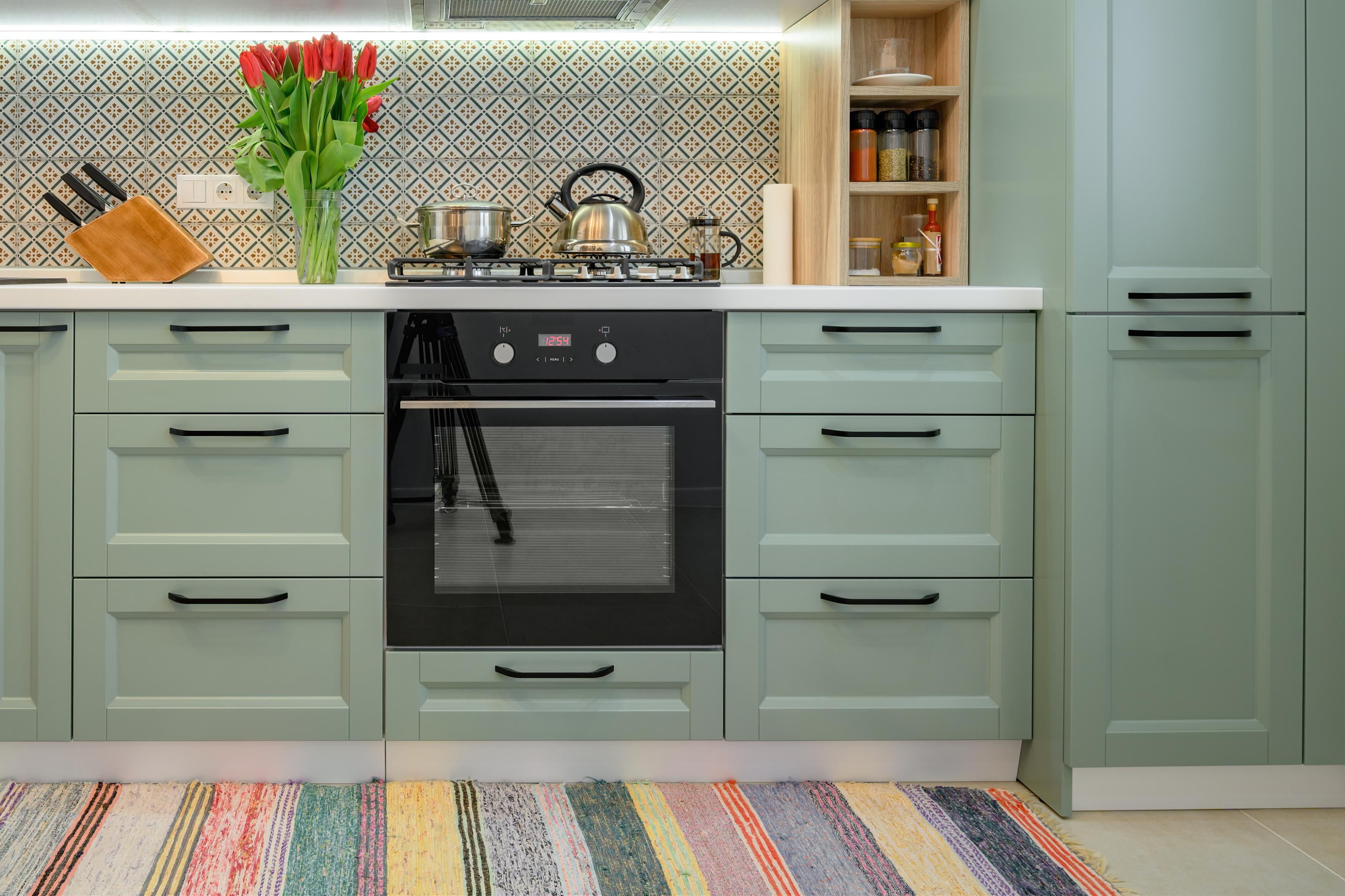 What's the most popular kitchen cabinet color This color is loved for its space-stretching effect