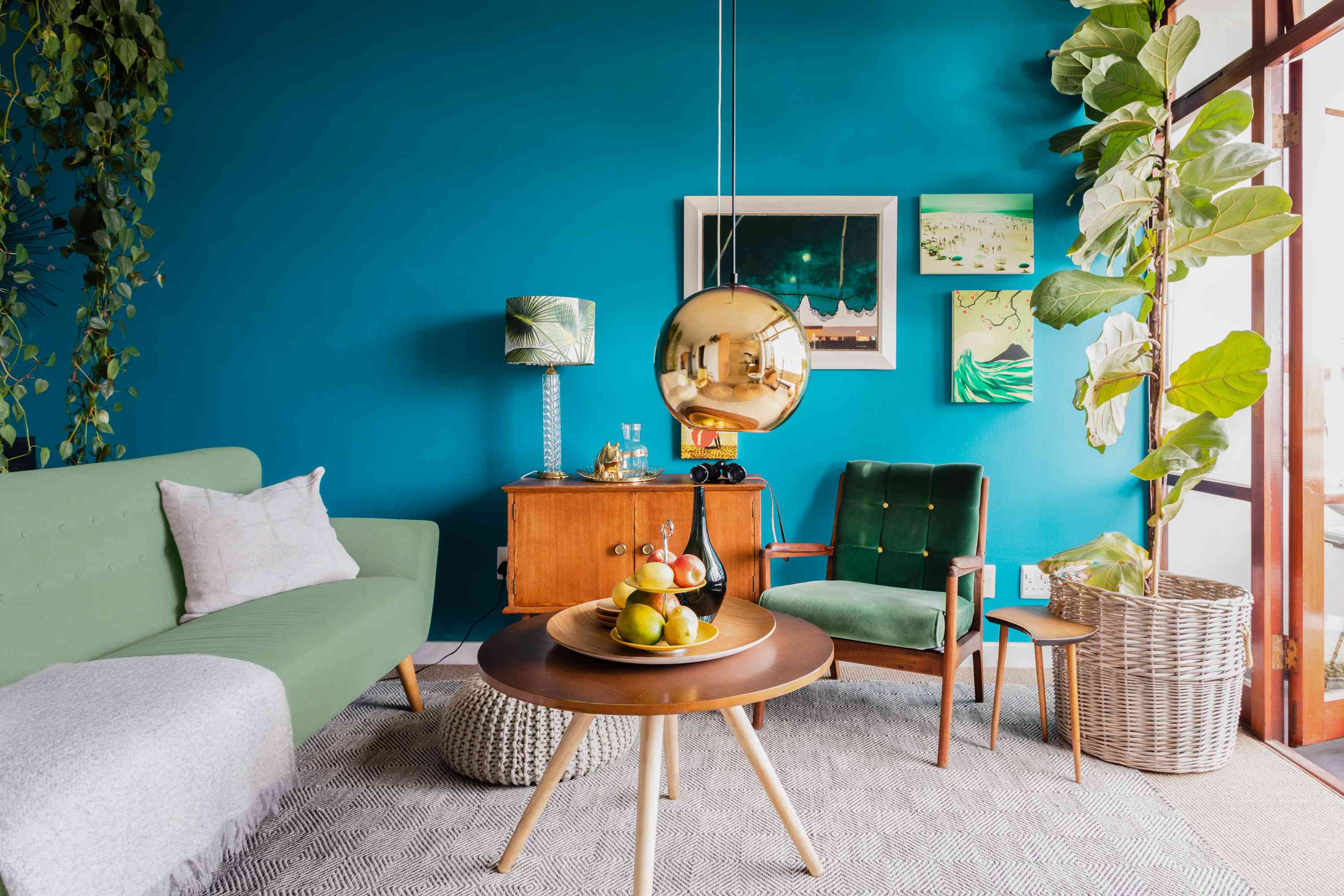 What is the most beautiful color for a room This is the color interior designers agree on
