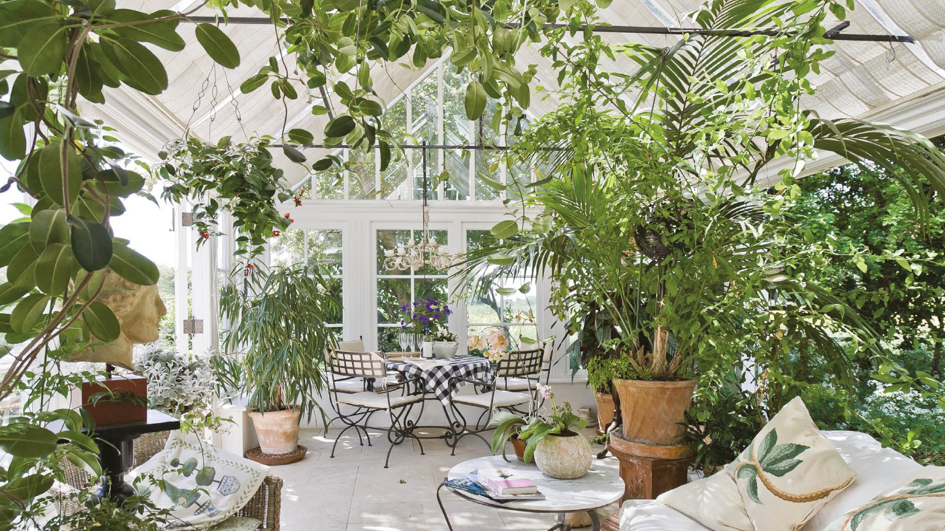 Conservatory ideas – 15 wonderful ways to boost light and space
