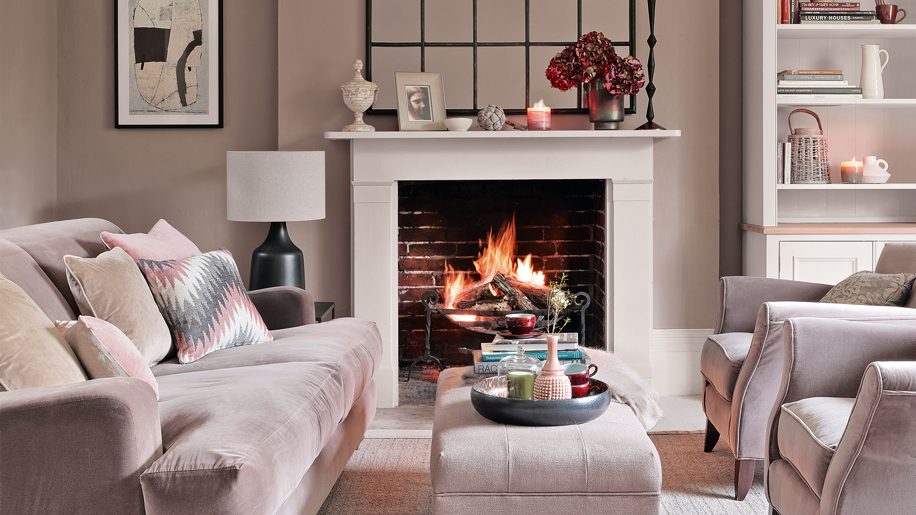 How do I make my living room cozy with lighting 7 top tips from interior designers